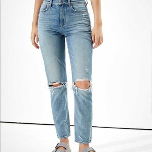 High waist mom jeans